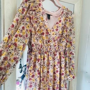 •SOLD Adorable Dress•🌸🌿